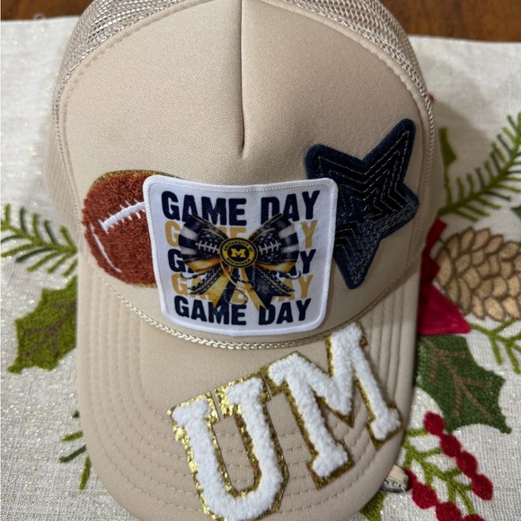 OTTO Accessories - Vintage OTTO Michigan Wolverines Game Day Patches One Size Beige MeshTrucker Hat